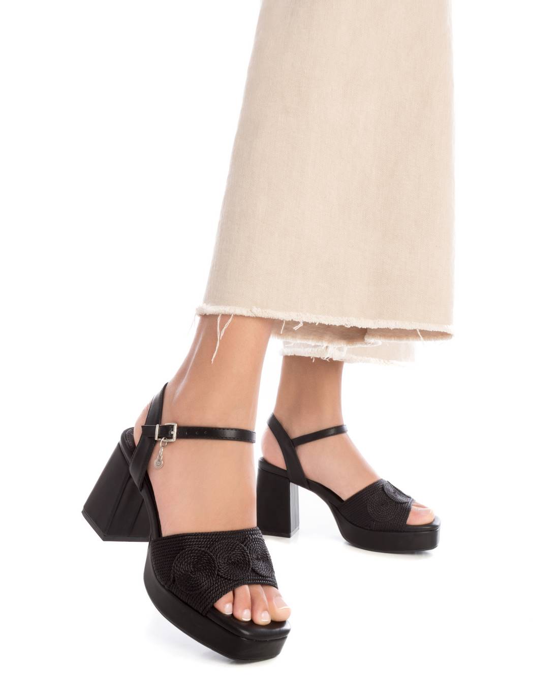 SANDALIA DE MUJER XTI 14284503 - Imagen 2