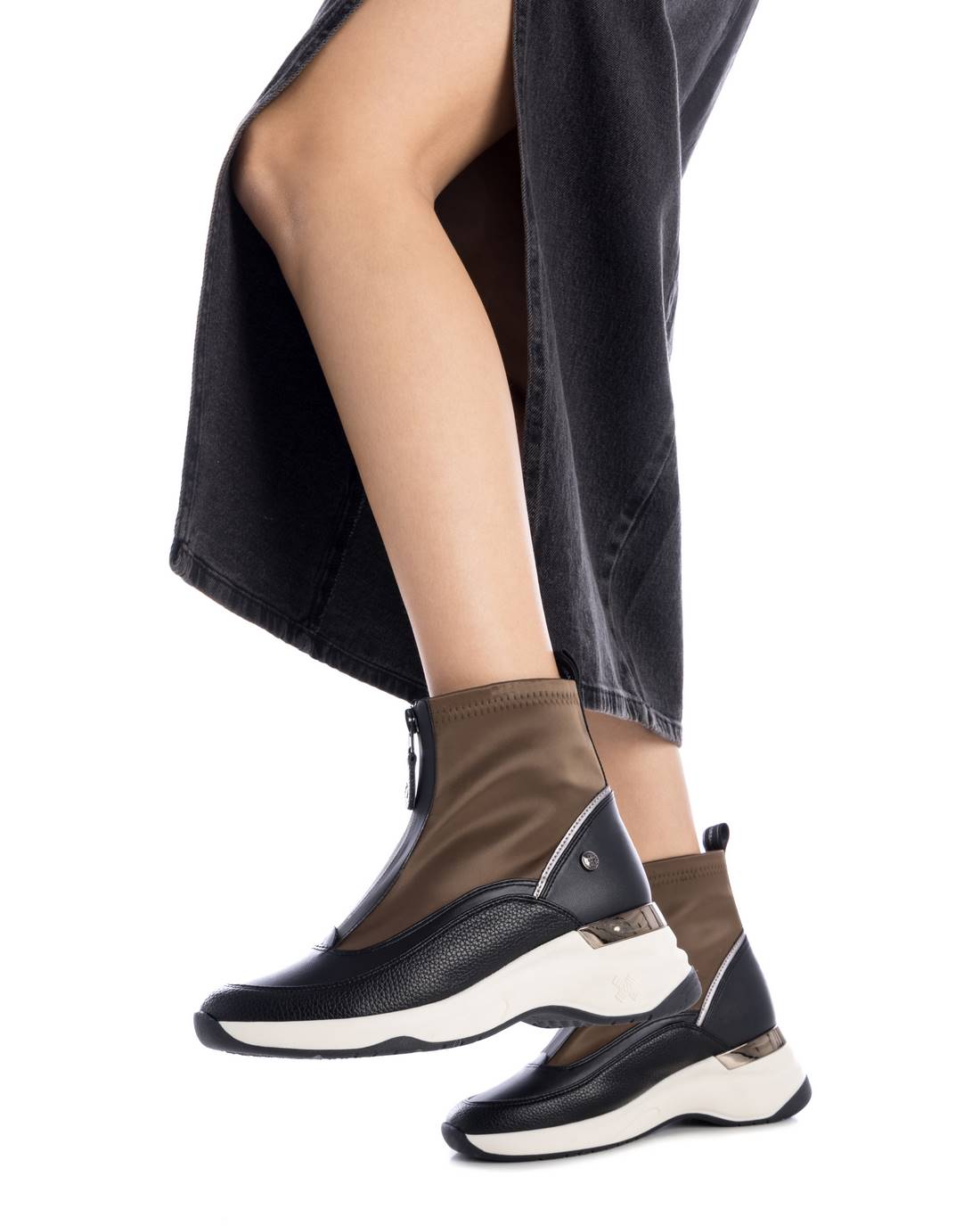 BOTÍN DE MUJER XTI 14306604 - Imagen 2