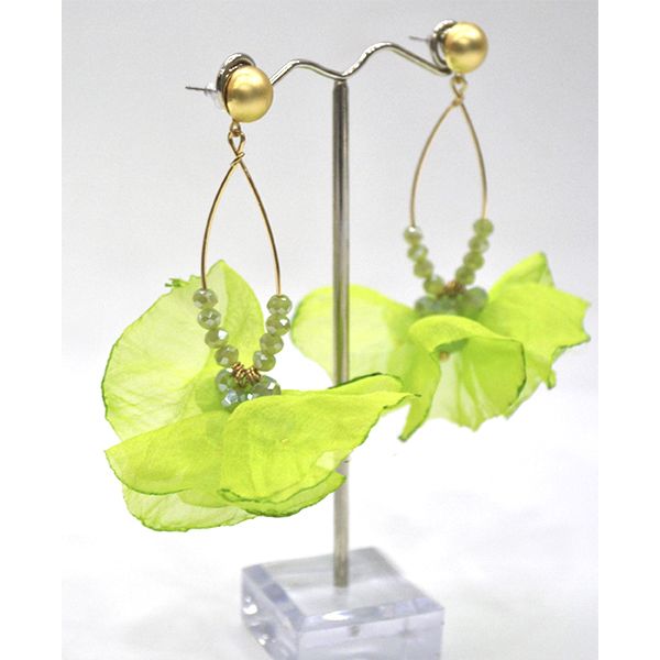 Pendientes pétalos lima