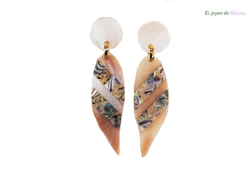 Pendientes hojas nácar