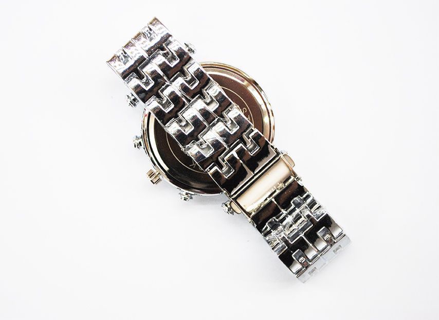 Reloj plateado brillantes - Imagen 3