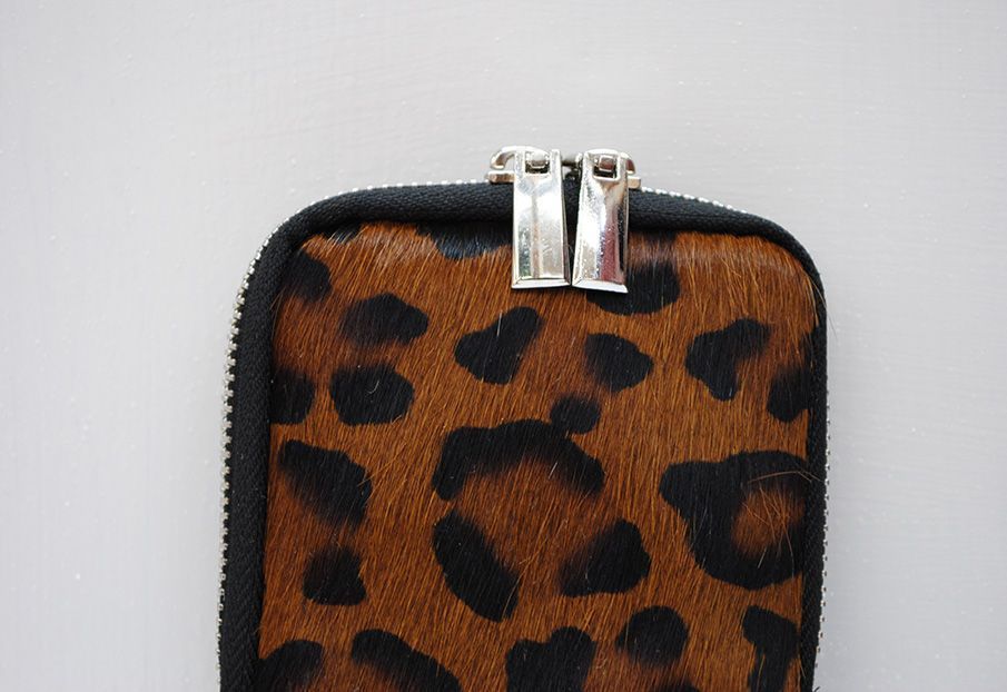Bolso porta móvil animal print - Imagen 2