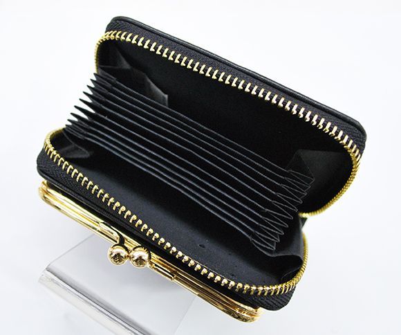 Monedero negro con broche - Imagen 3