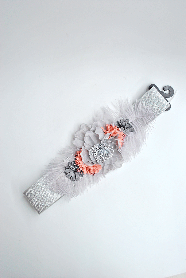 Cinturón rosa y plateado