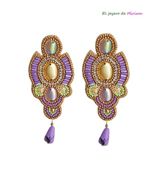 Pendientes violetas flamencos