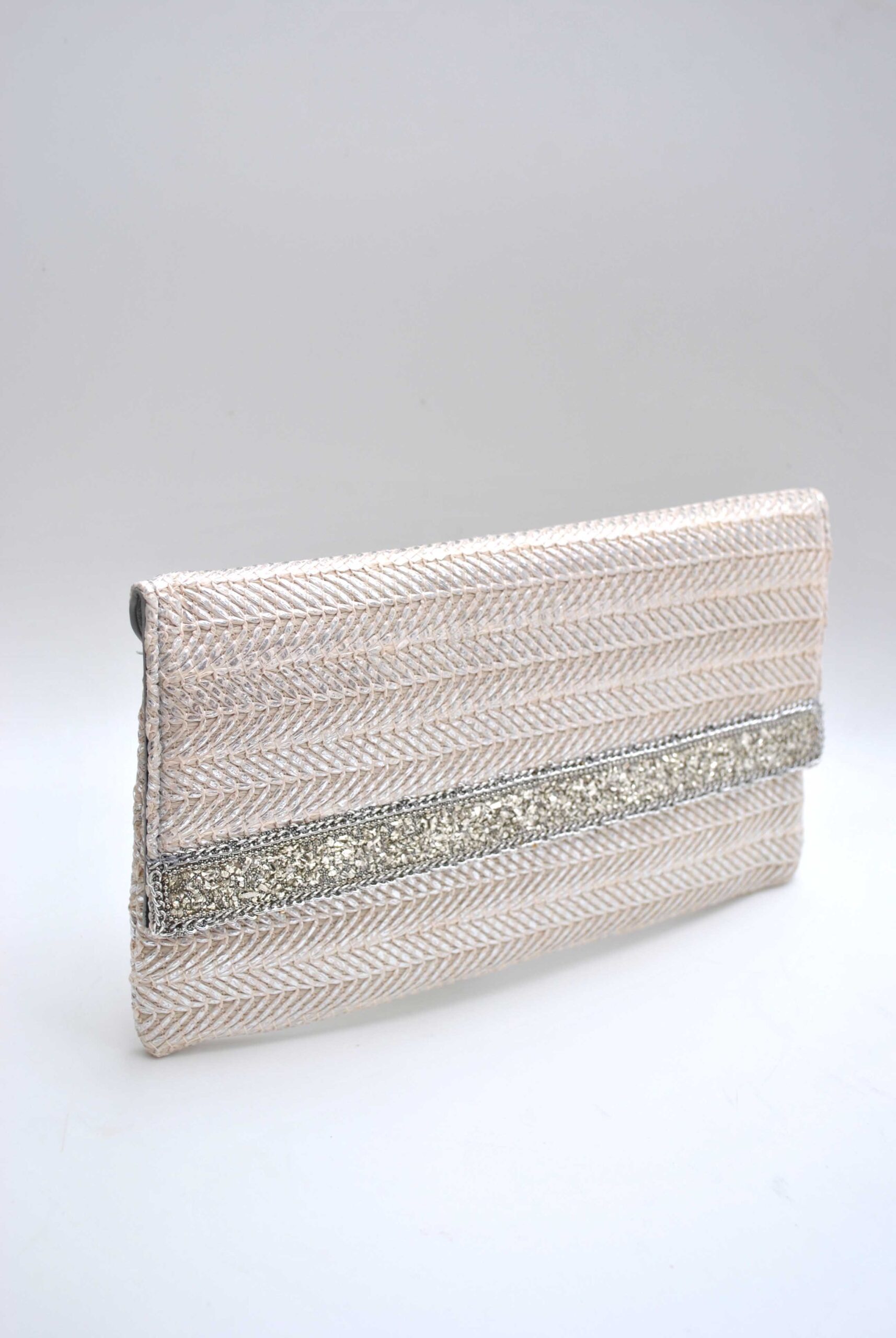 Cartera beige y brillos plata - Imagen 2