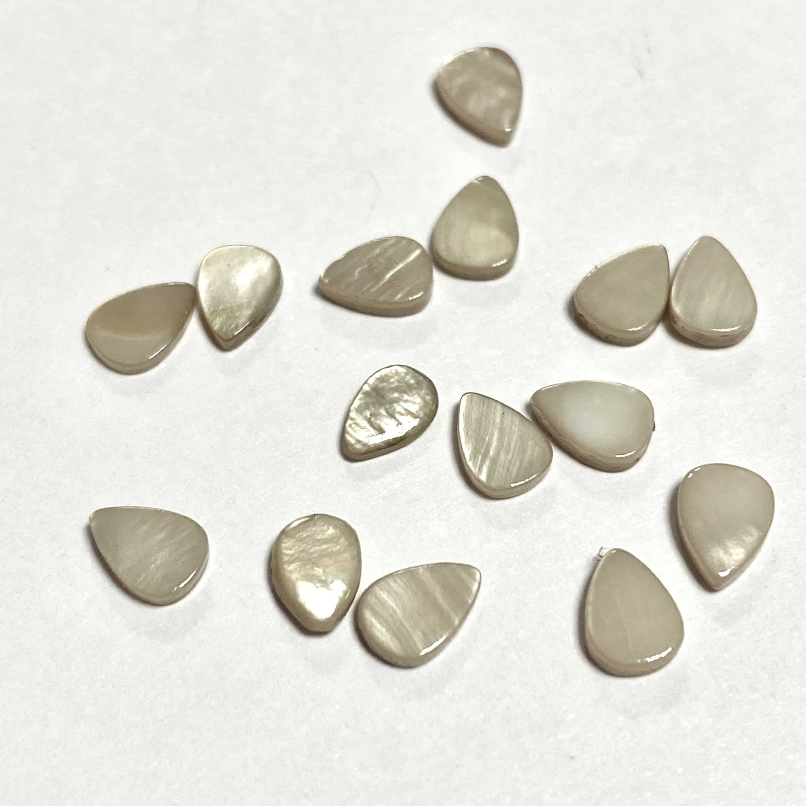 LÁGRIMAS PEQUEÑAS DE NÁCAR 6X5MM (100 UDS) - Imagen 2