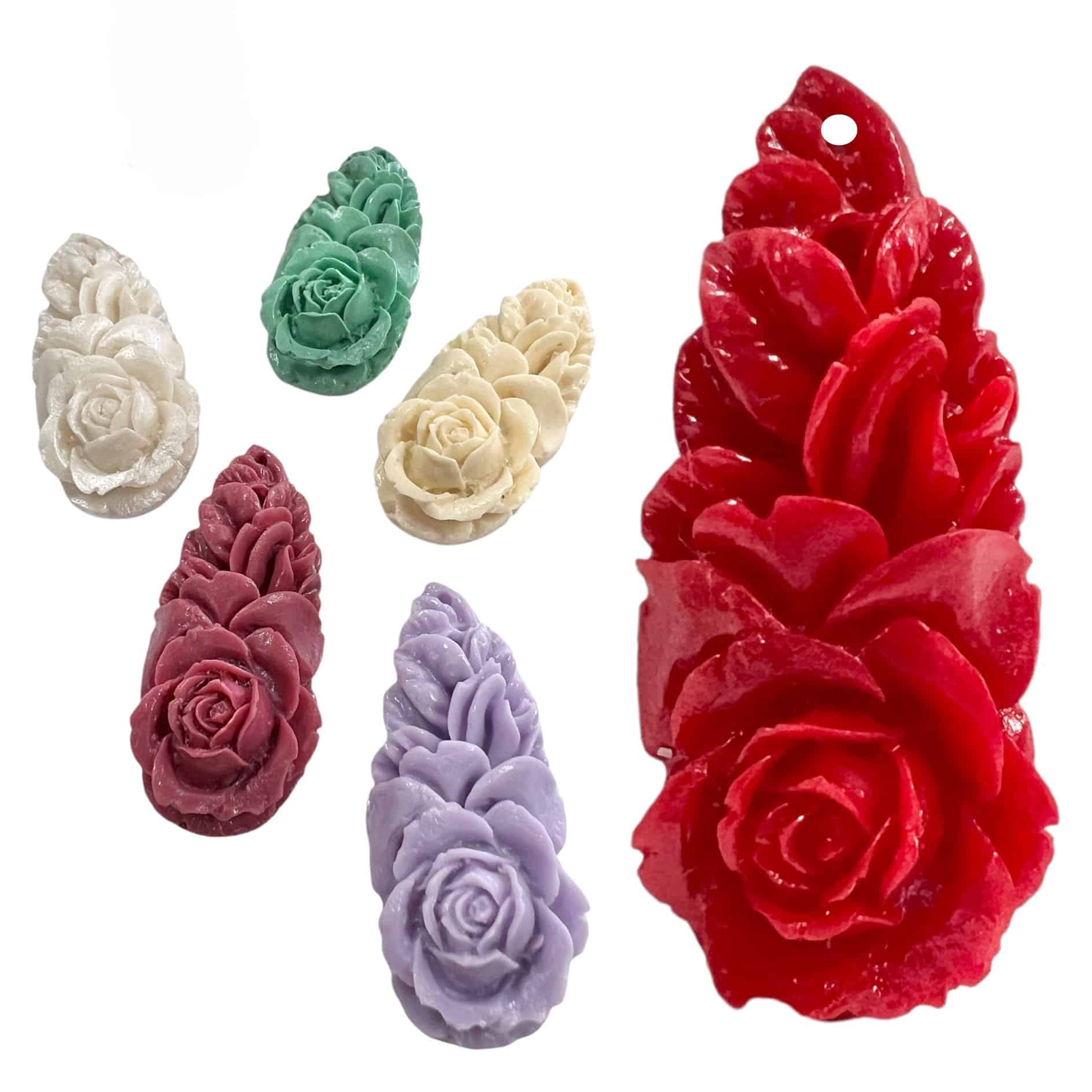 LÁGRIMA PLANA CON FLOR Y PÉTALOS