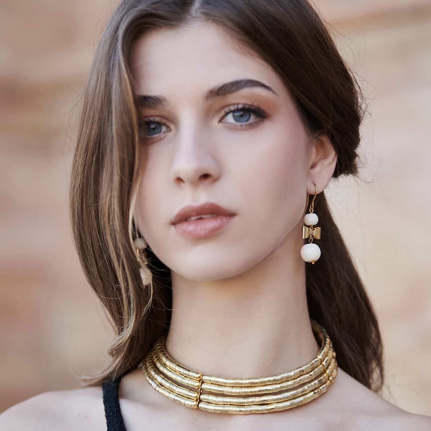 PENDIENTES DE HUESO KALBA